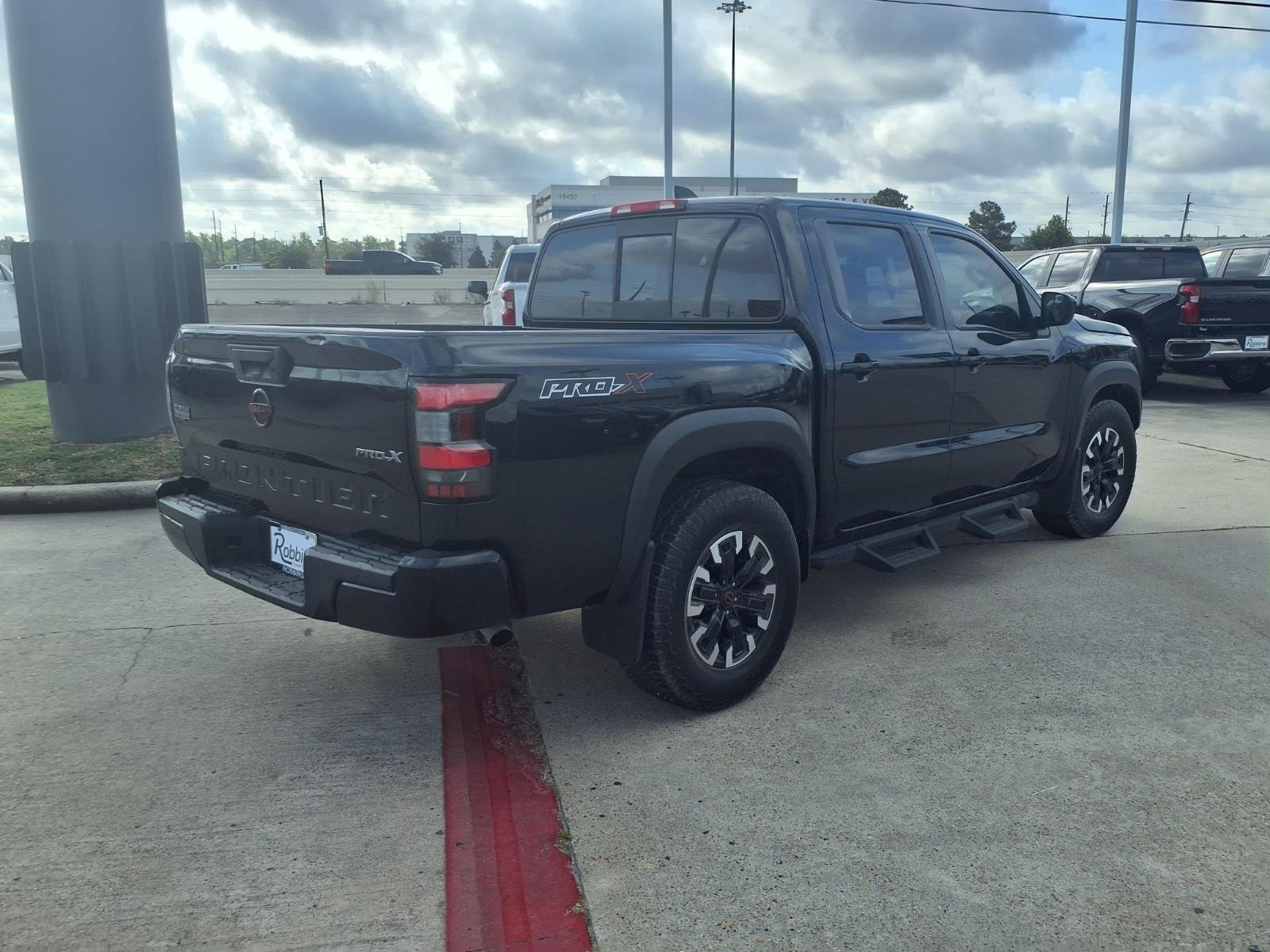 2022 Nissan Frontier PRO-X - Photo 4