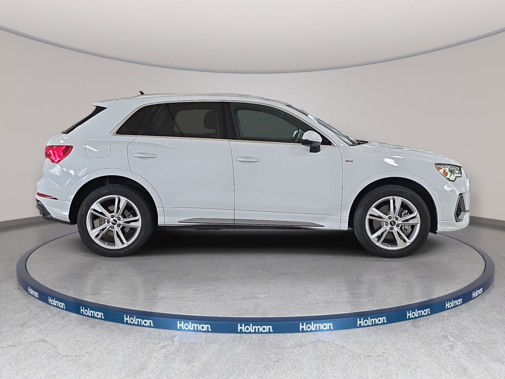 Used 2022 Glacier White Audi Premium Plus image 6