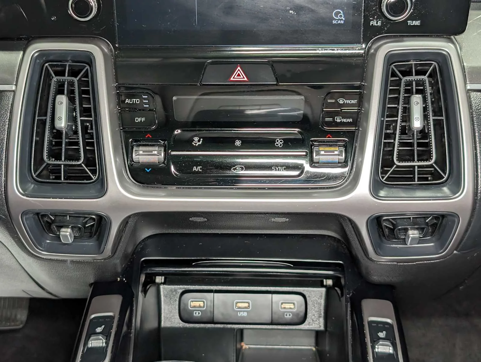 Used 2021 Ebony Black Kia S image 18