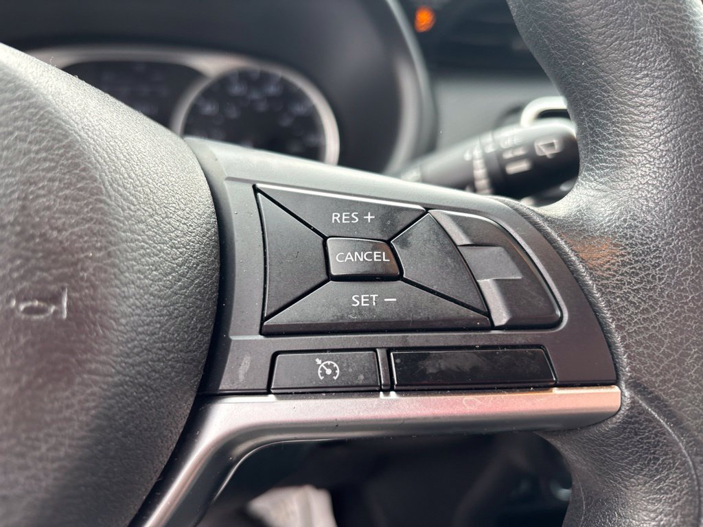 Used 2021 Gray Nissan S image 21