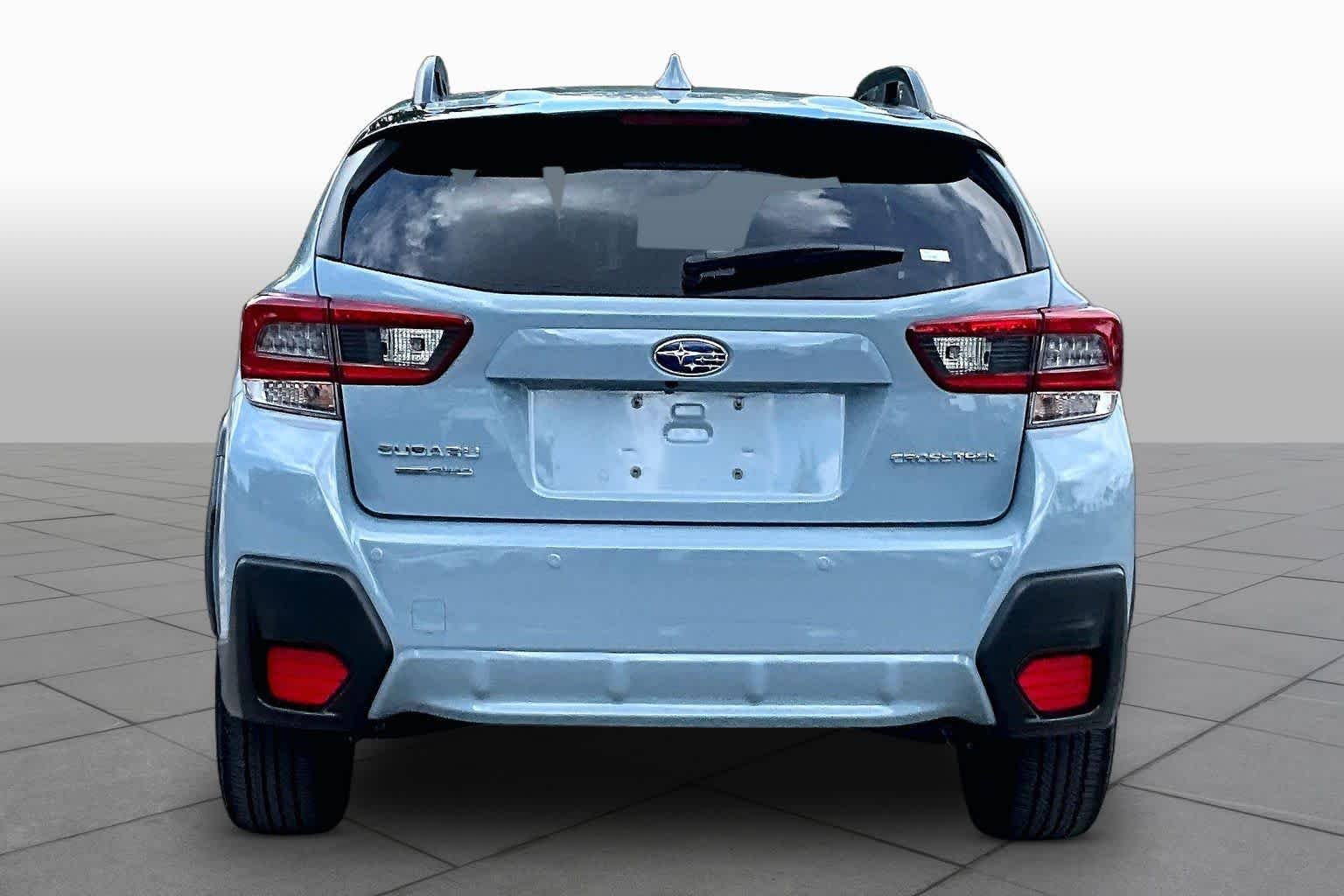 Used 2023 Cool-Gray Khaki Subaru Limited image 5