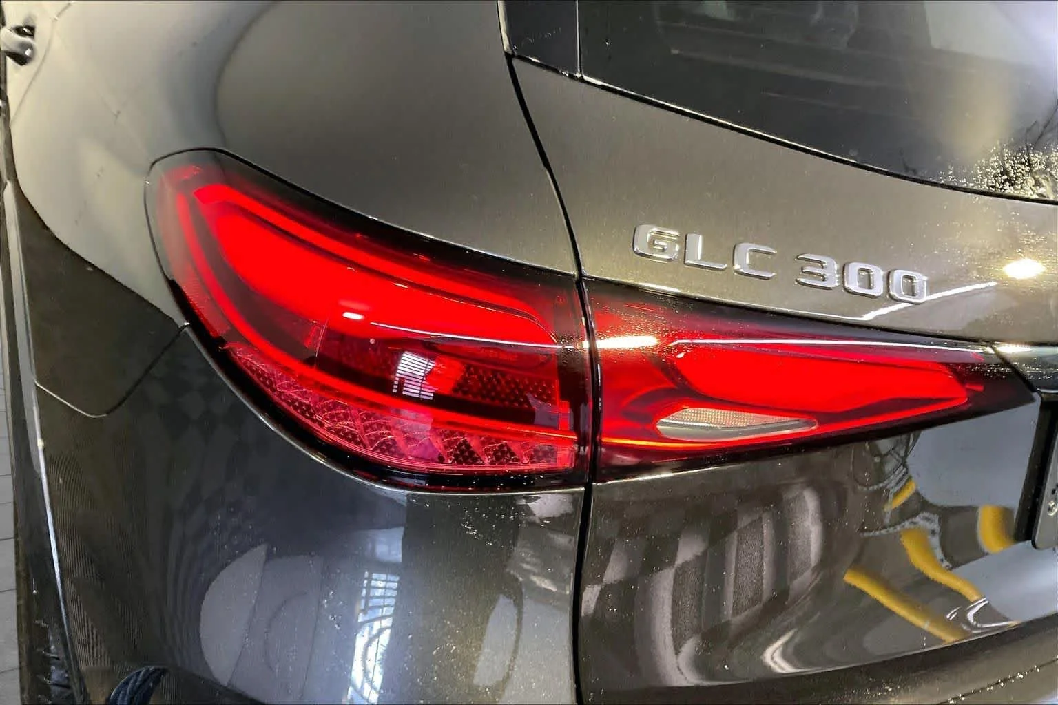 New 2027 Graphite Grey Metallic Mercedes-Benz GLC 300 image 5