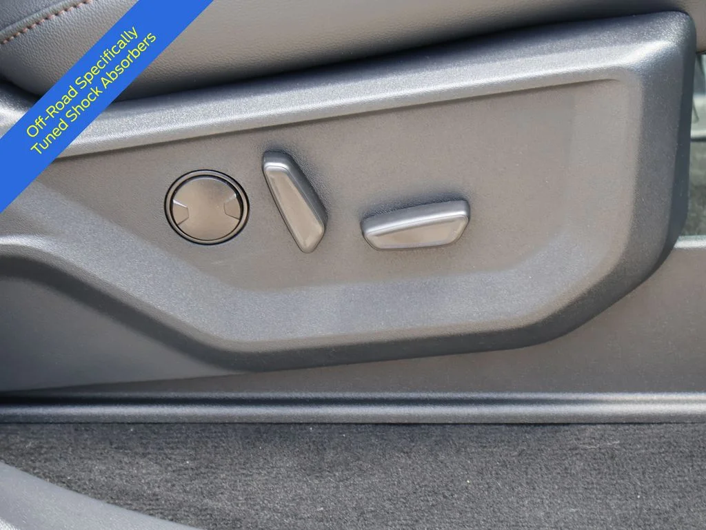 New 2026 Avalanche Ford F-250® Lariat® image 11