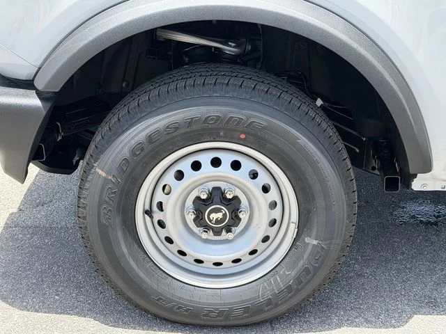 New 2026 Avalanche Gray Ford Base image 8