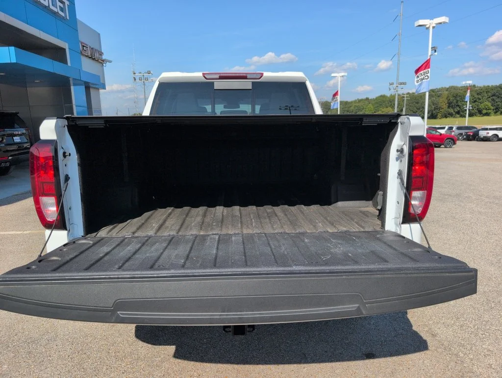 Certified Used 2024 White GMC Elevation image 21