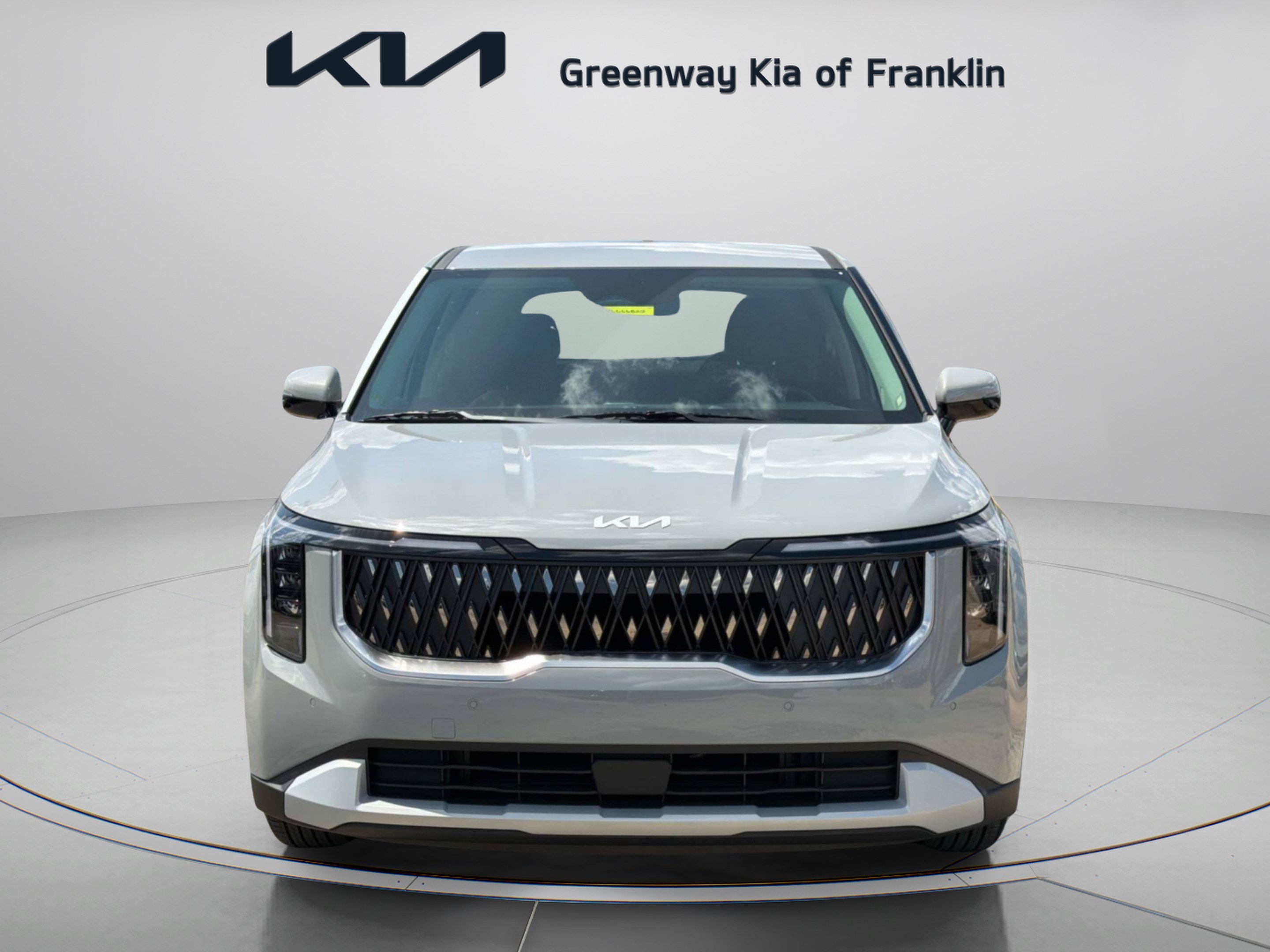 New 2027 Ceramic Silver Kia LX image 2