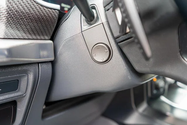 Used 2023 Gray Ford Raptor image 27