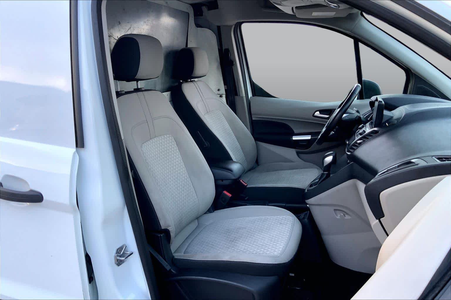 Used 2023 Frozen White Ford XLT image 9