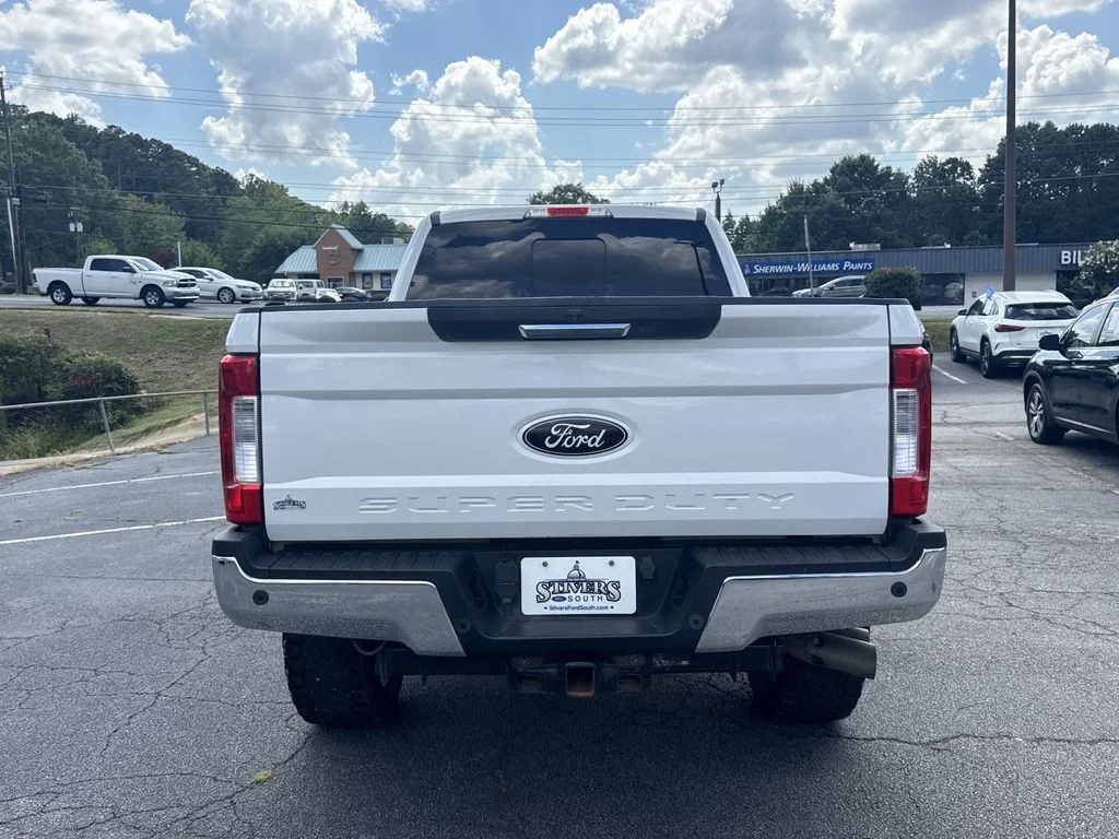 Used 2017 White Ford Lariat image 6