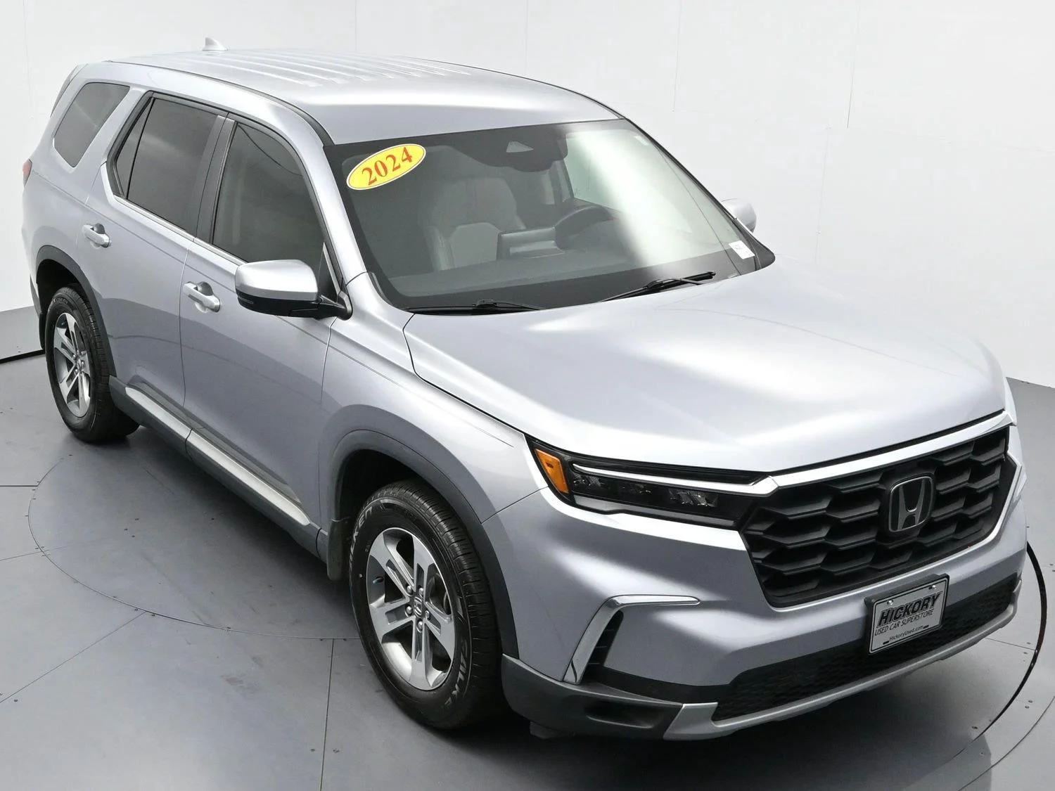 Used 2024 Lunar Silver Metallic Honda EX-L image 44
