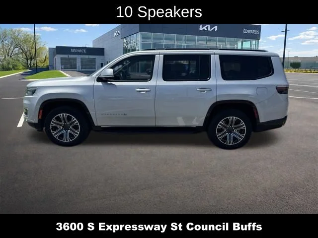 Used 2022 Silver Jeep Series III image 10