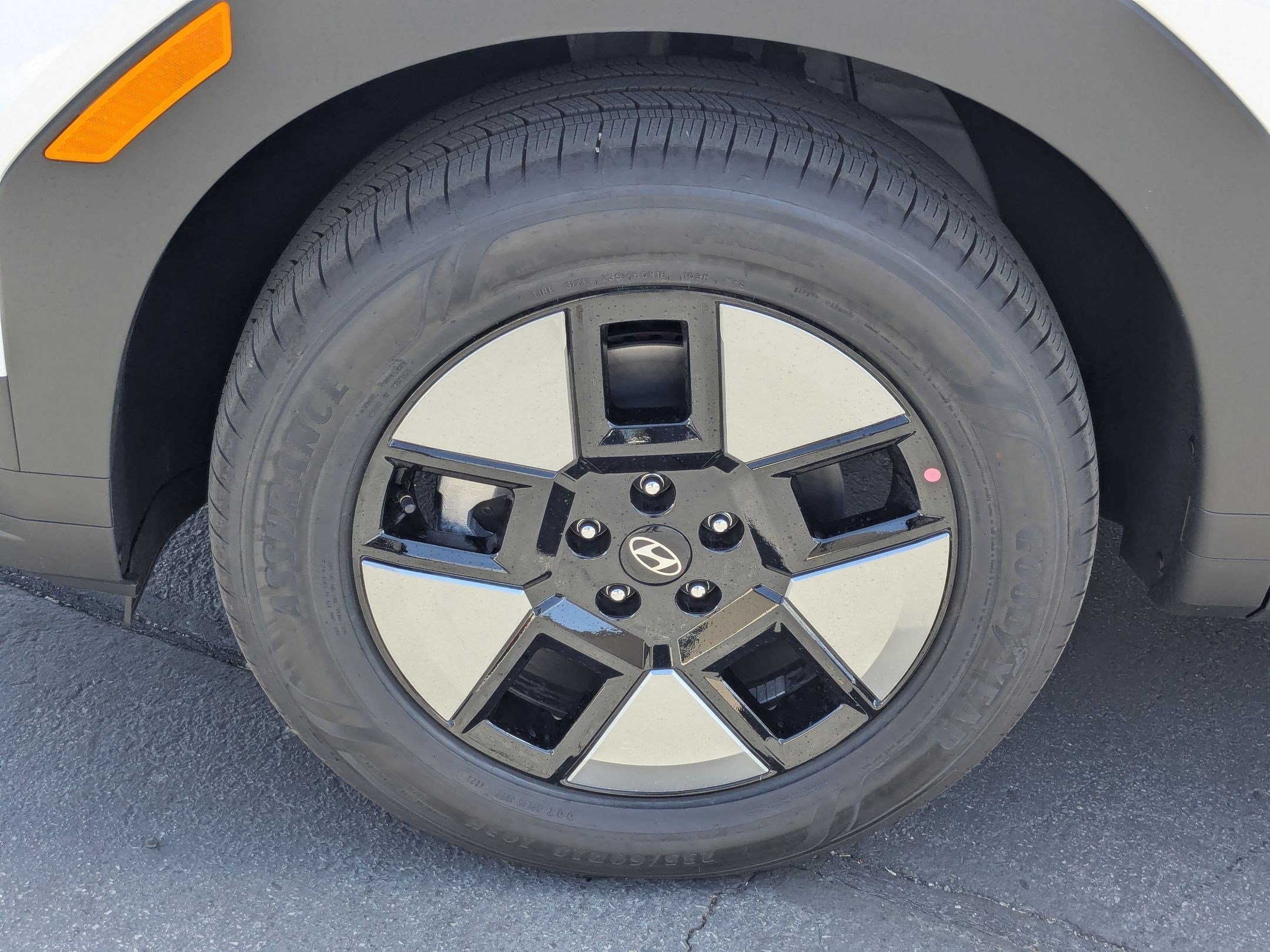 2026 Hyundai Santa Fe SE - Photo 11