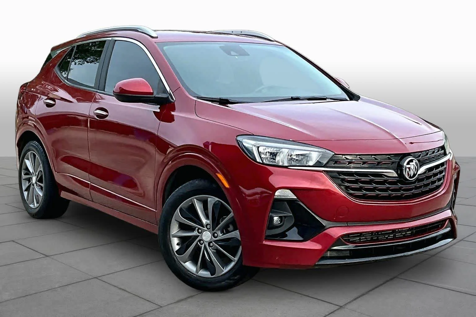 Used 2021 Chili Red Metallic Buick Select image 3