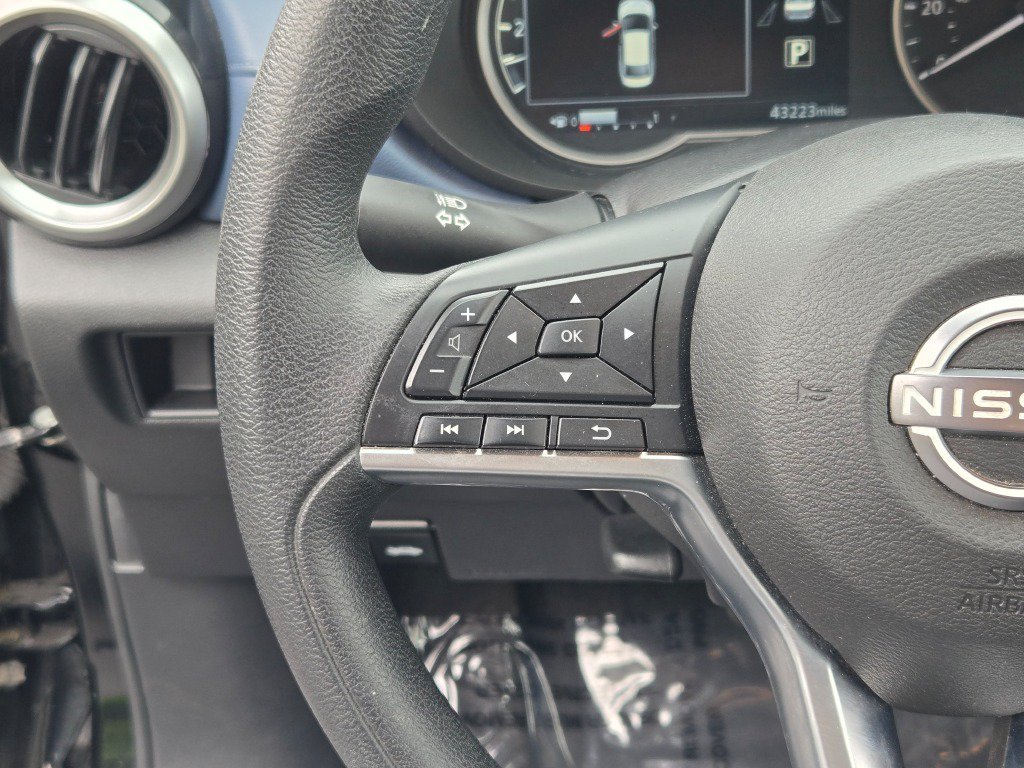 2025 Nissan Versa Sedan SV - Photo 27