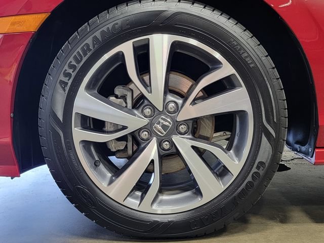 Used 2022 Red Honda Touring image 9