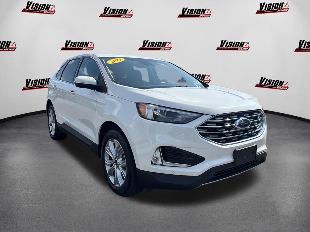 Used 2023 White Ford Titanium image 3