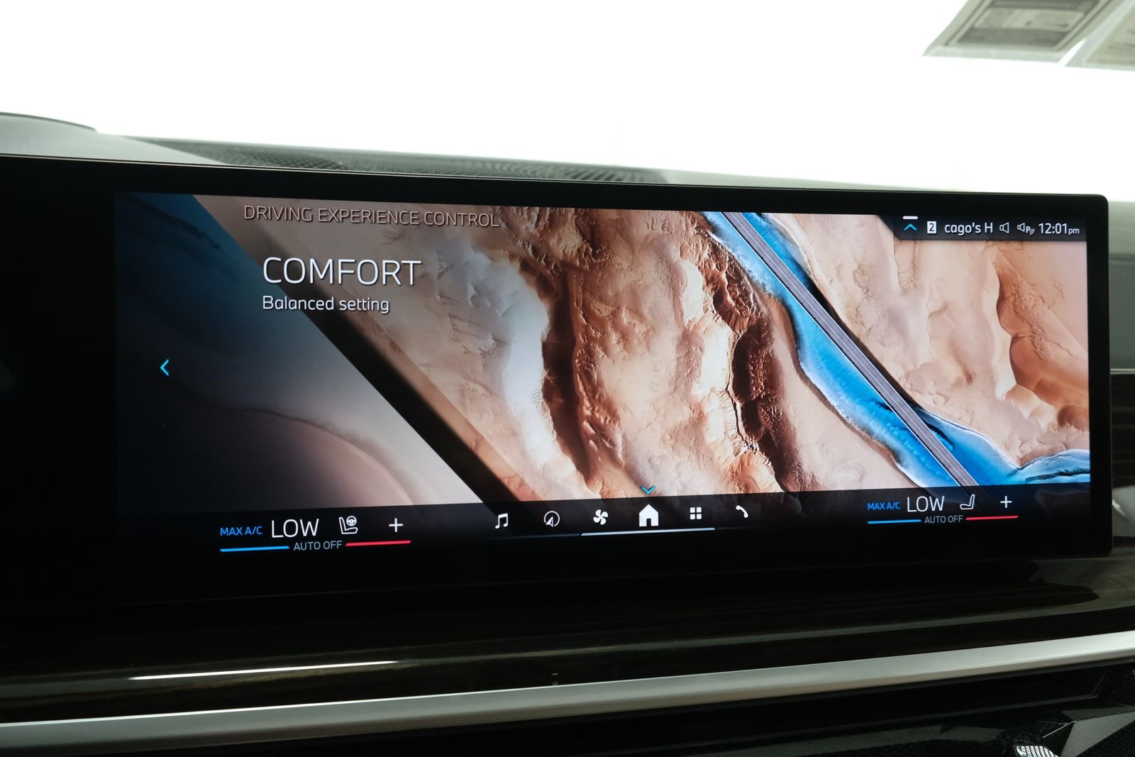 Certified Used 2024 Black Sapphire Metallic BMW xDrive40i image 16