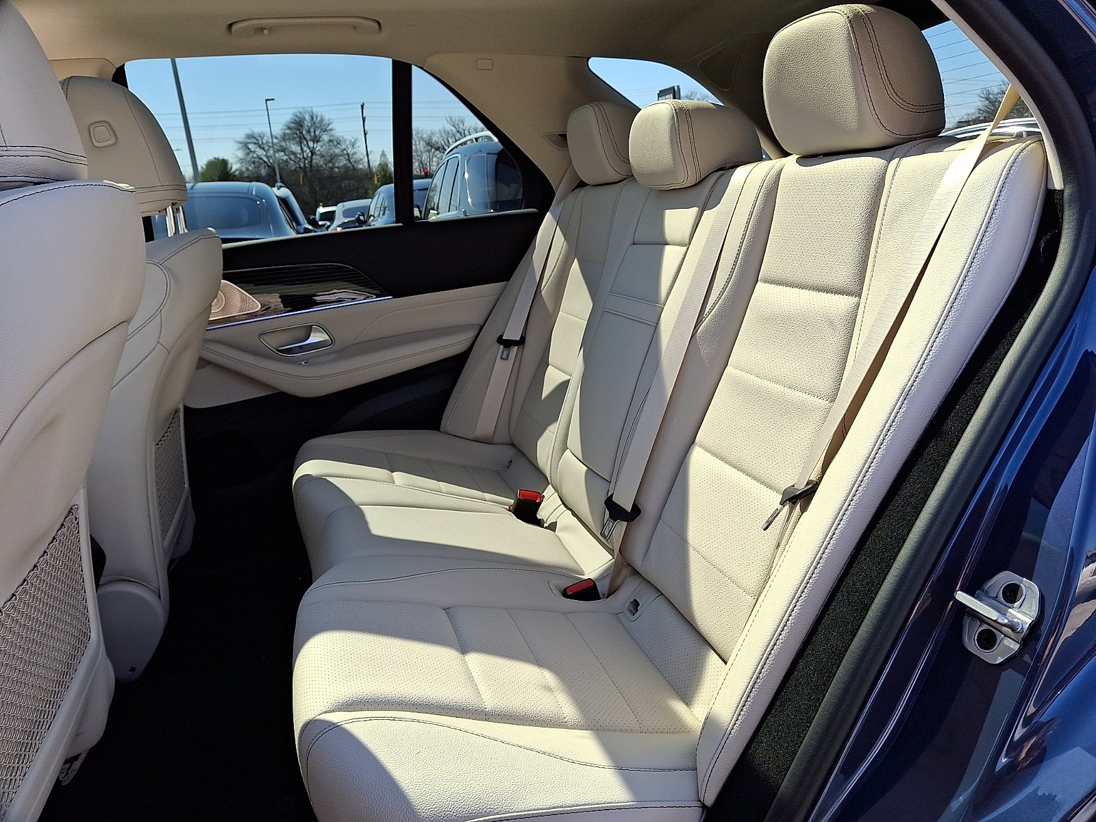 New 2026 Twilight Blue Metallic Mercedes-Benz GLE 350 image 8