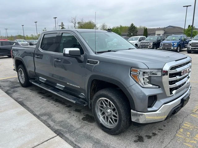 2021 GMC Sierra 4WD Crew Cab Short Box SLE's photo