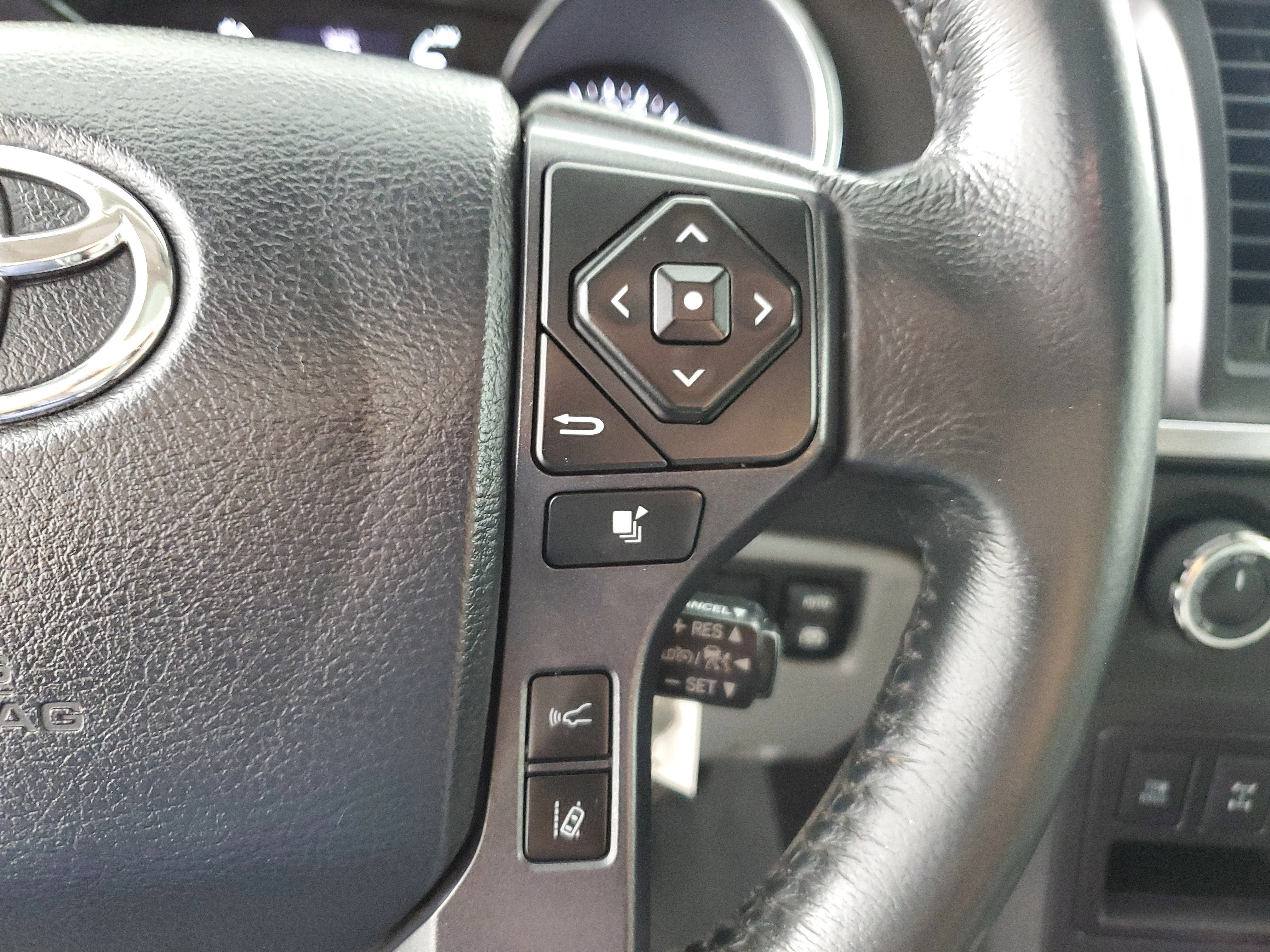 Used 2019 Silver Sky Metallic Toyota SR5 image 23