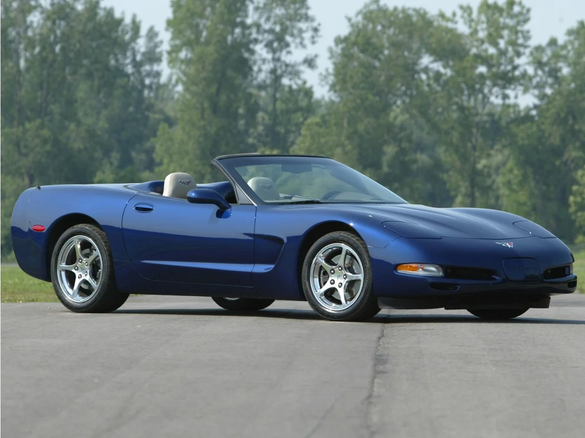 Used 2004 Silver Chevrolet Base image 1