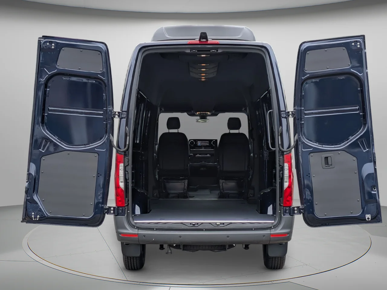 New 2026  Mercedes-Benz Cargo 170 WB High Roof image 8