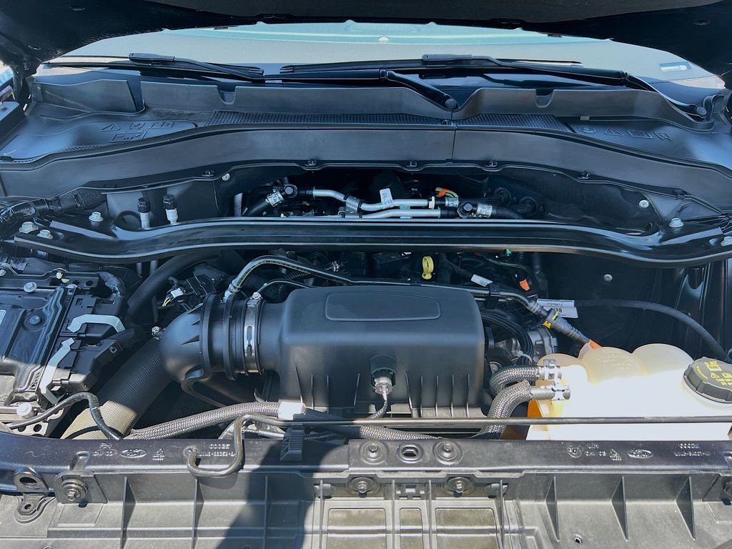 2023 Ford Explorer Limited - Photo 29