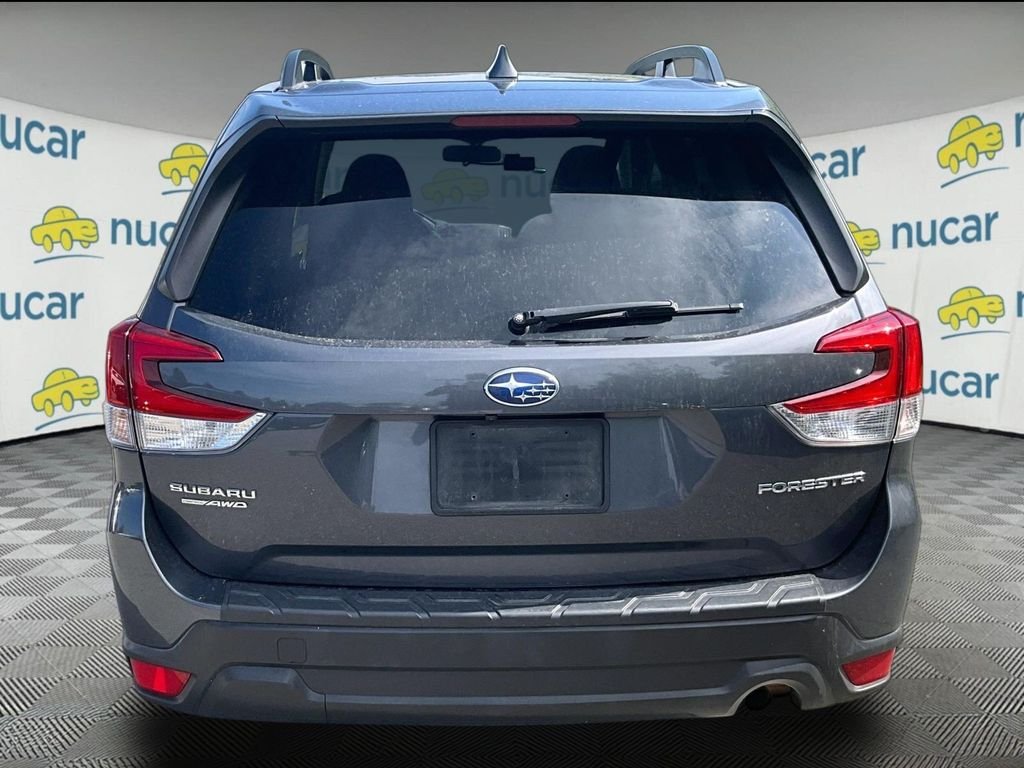 Used 2021 Gray Subaru Premium image 3