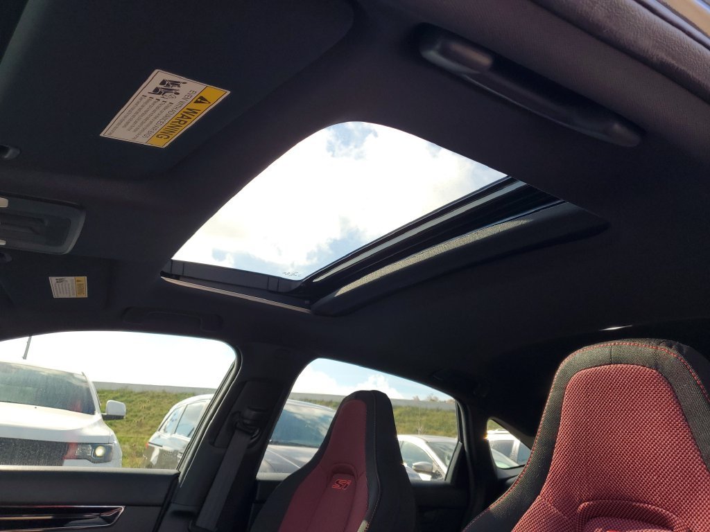 2025 Honda Civic Si - Photo 10