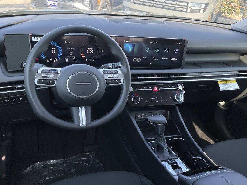 New 2026 Black Hyundai SEL FWD image 8