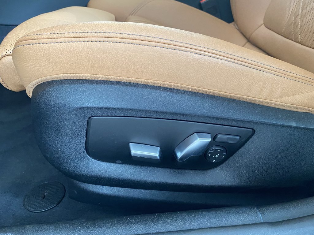 2023 BMW 5 Series 530i - Photo 20