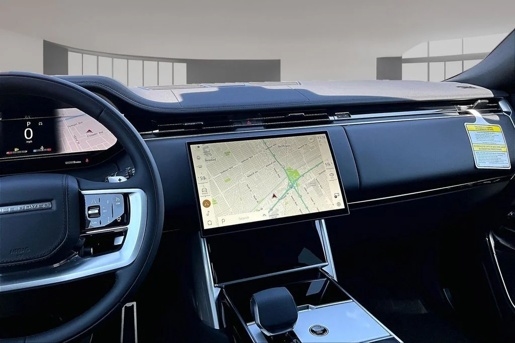 New 2026 Black Land Rover SE image 6