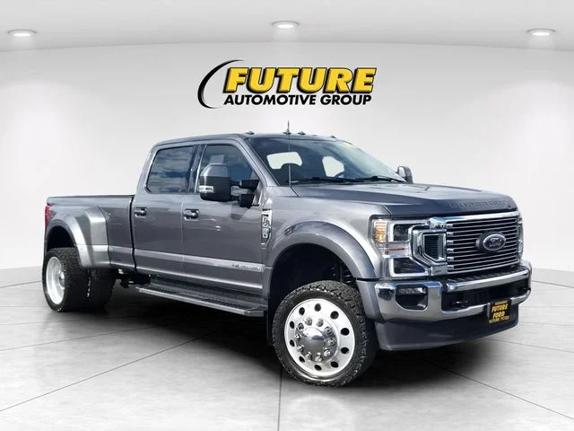 2022 Ford F-450 Lariat 4x4 Crew Cab 8' Box DRW's photo