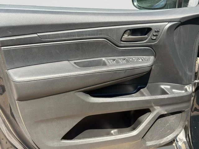 2025 Honda Odyssey EX-L - Photo 21