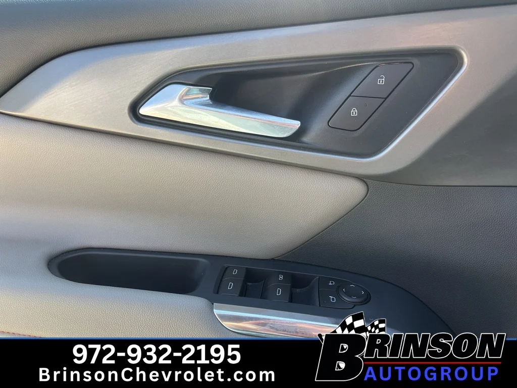 Used 2026 Summit White Chevrolet LT image 13