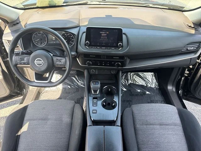 Used 2021 Black Nissan S image 9