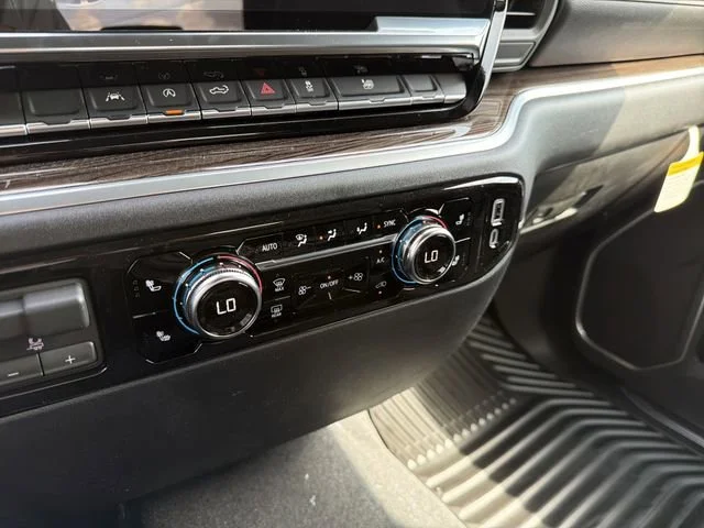 New 2026 Summit White GMC Elevation image 26