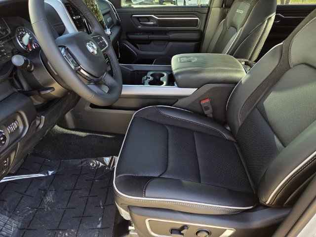 New 2027 Silver Zynith Exterior Paint RAM Laramie image 20