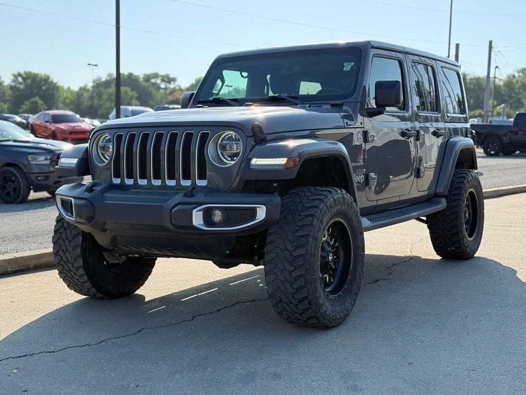 Used 2019 Gray Jeep Unlimited Sahara image 2
