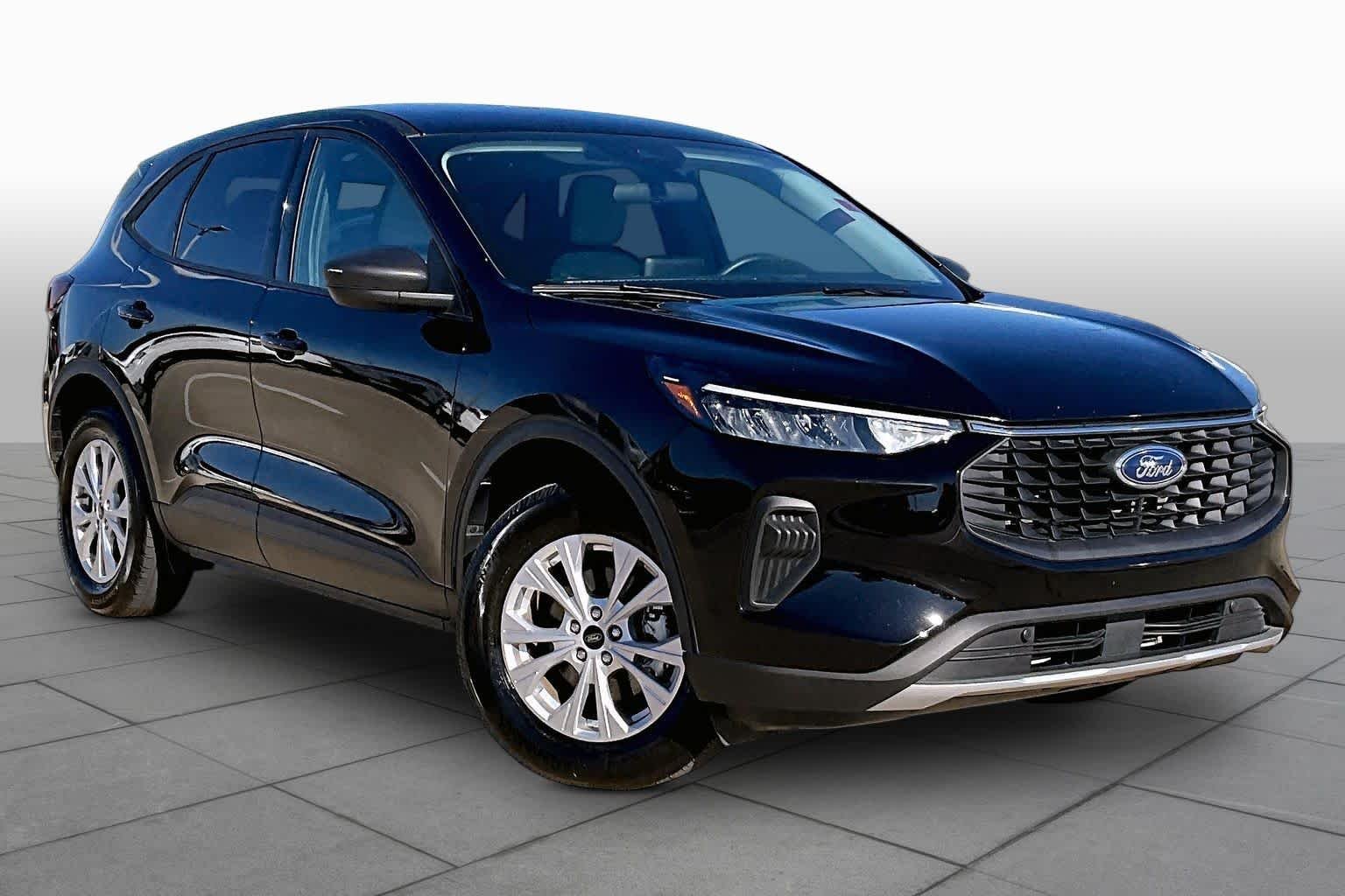 Used 2025 Agate Black Ford Active image 5