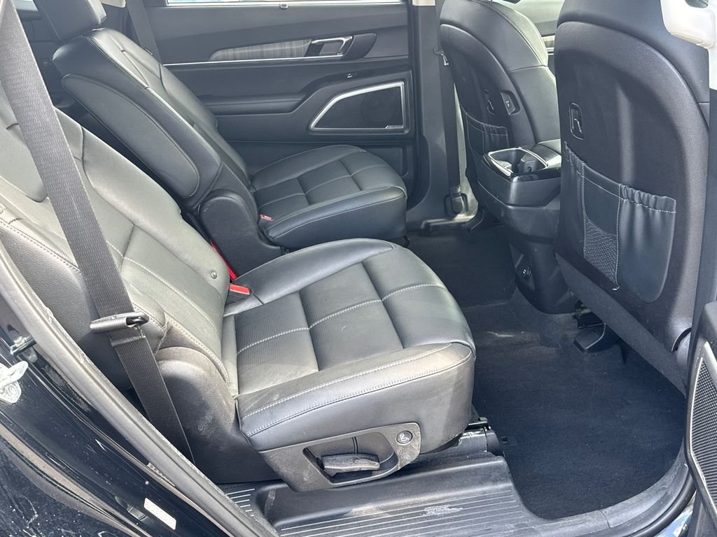Used 2024 Black Kia EX image 15