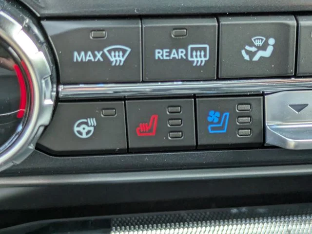New 2026 Avalanche Ford Lariat® image 23