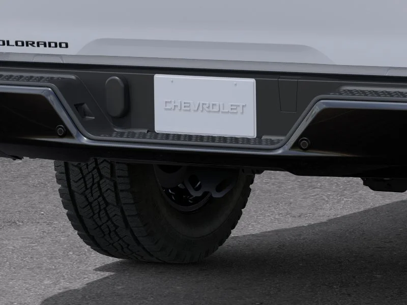 New 2026 Summit White Chevrolet WT image 14