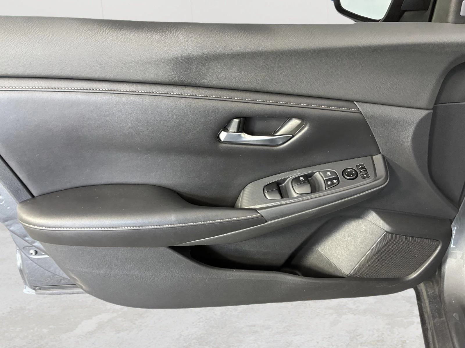 Used 2020 Gun Metallic Nissan SV image 26