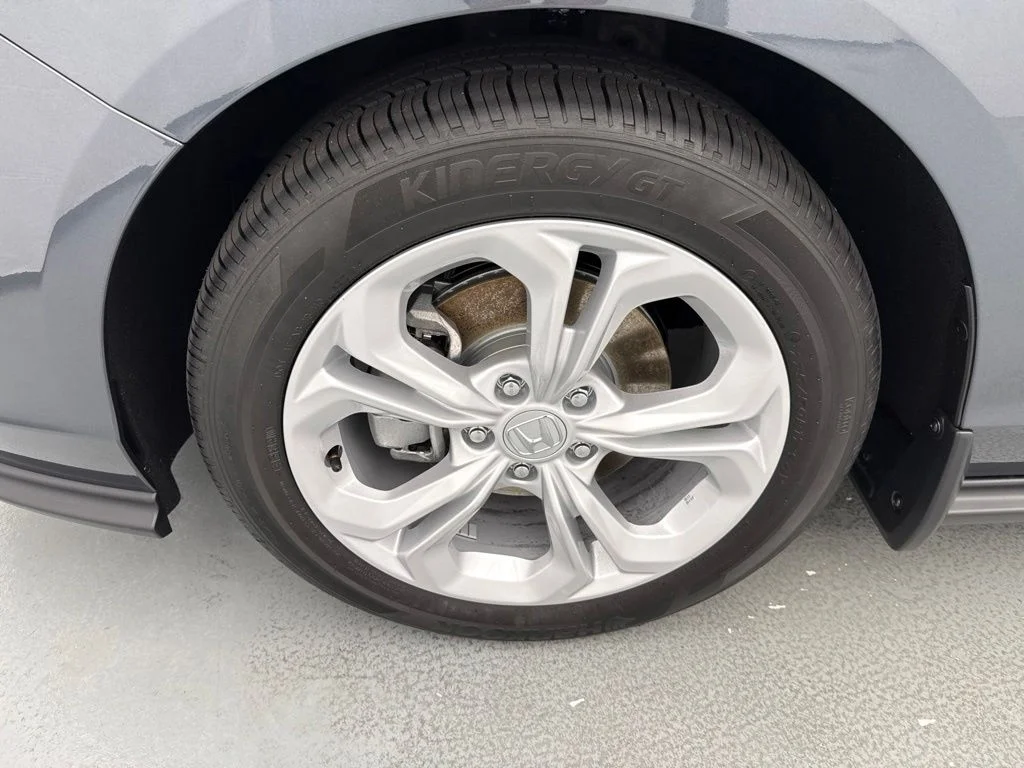 New 2026 Meteorite Gray Metallic Honda LX image 4