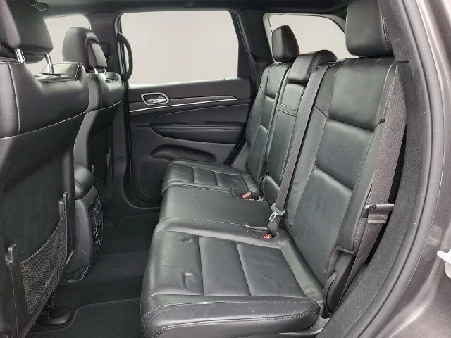 Used 2019 Gray Jeep Limited image 10
