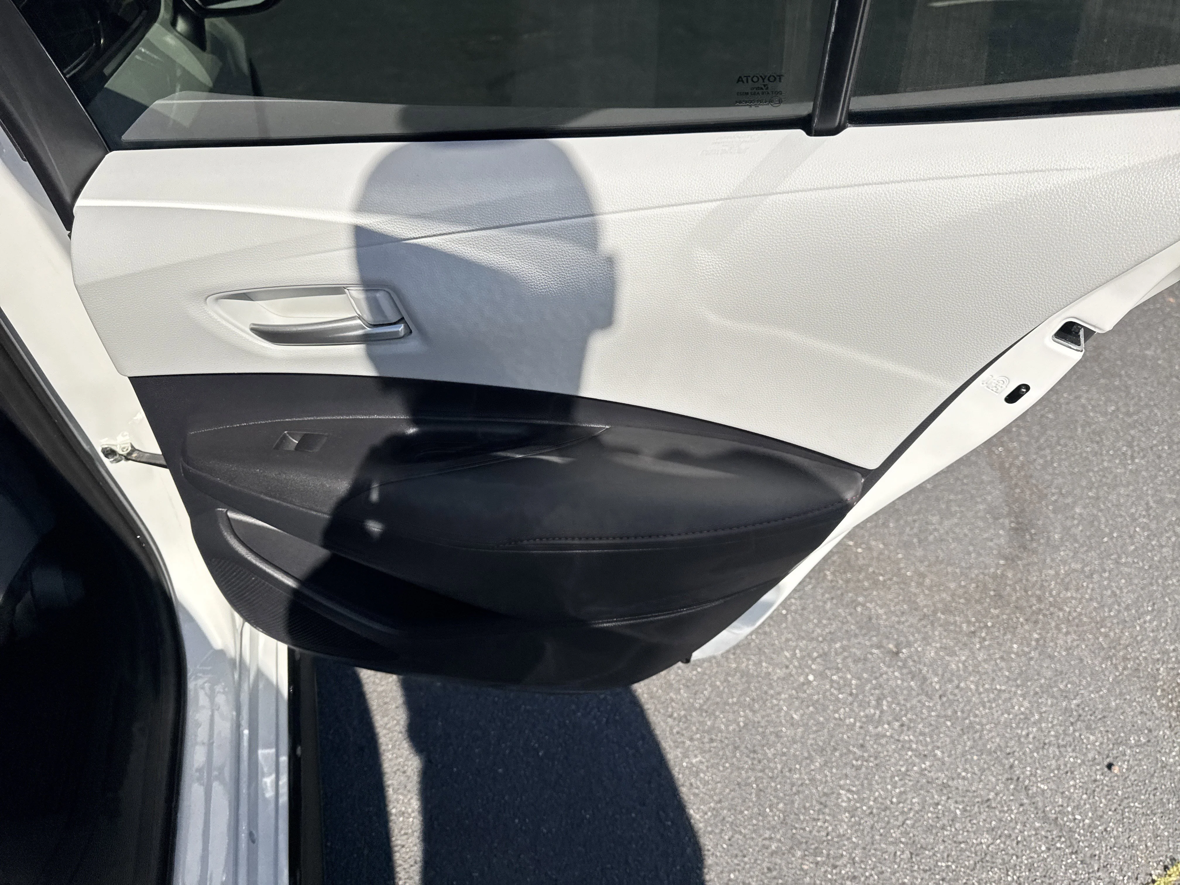 Used 2024  Toyota  image 32