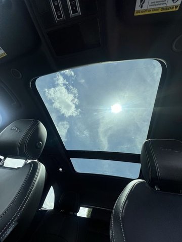 2026 Jaguar F-PACE P400 R-Dynamic S