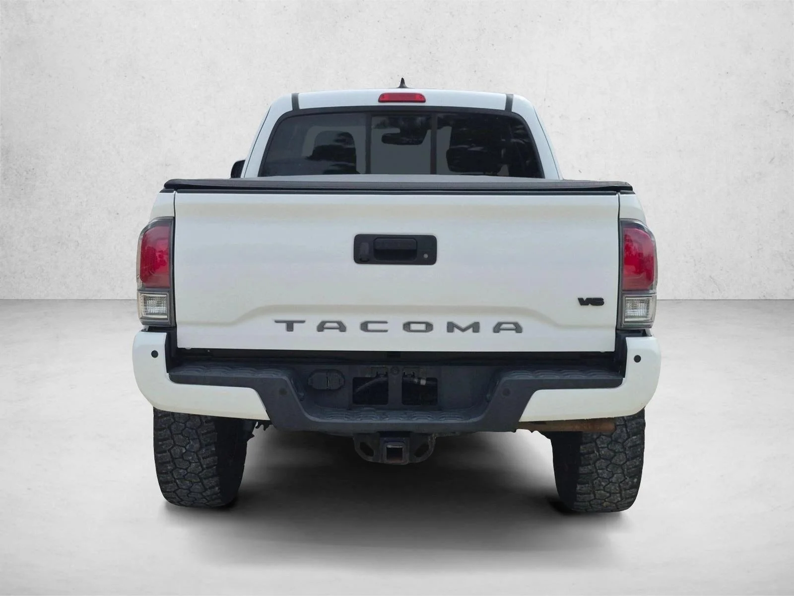 Used 2018 Super White Toyota TRD Sport image 6