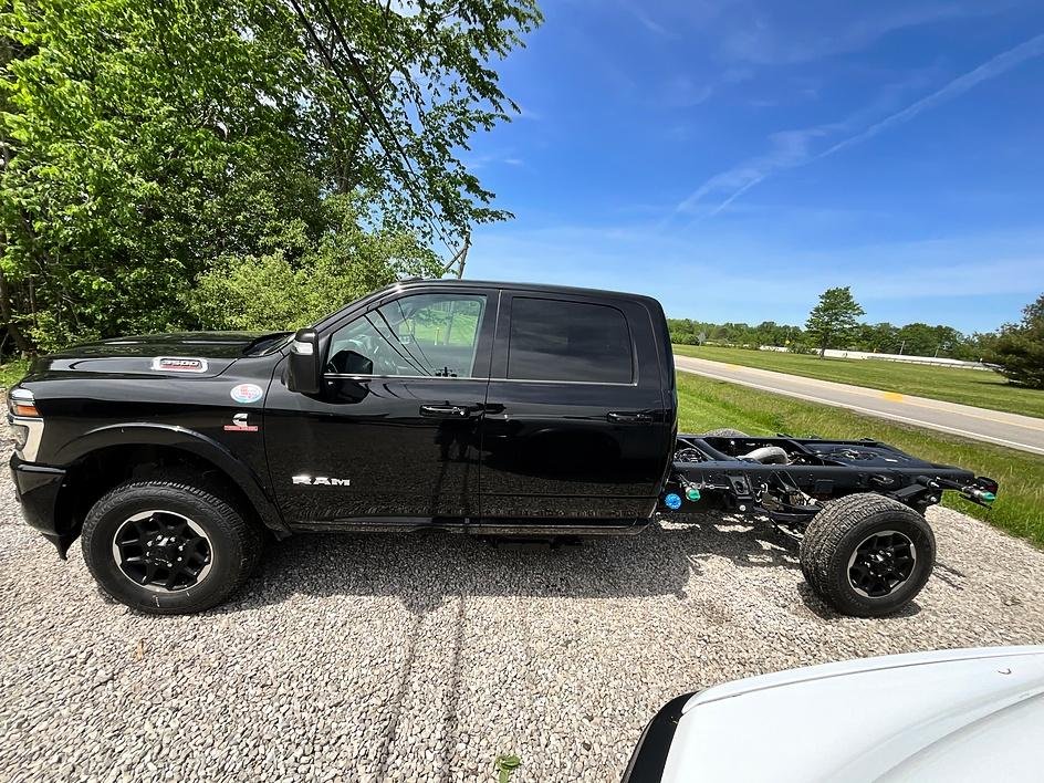 New 2026 Diamond Black Crystal Pearlcoat RAM Tradesman image 8